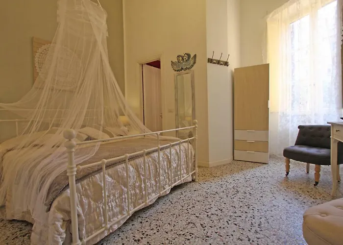 בית הארחה Monti Luxury *