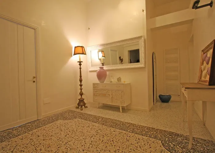 Monti Luxury